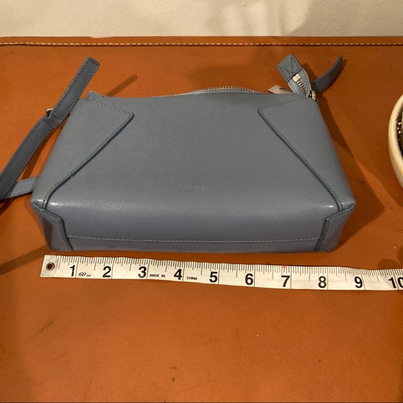 Vince. Pastel Blue Crossbody Authentic - Picture 10 of 12